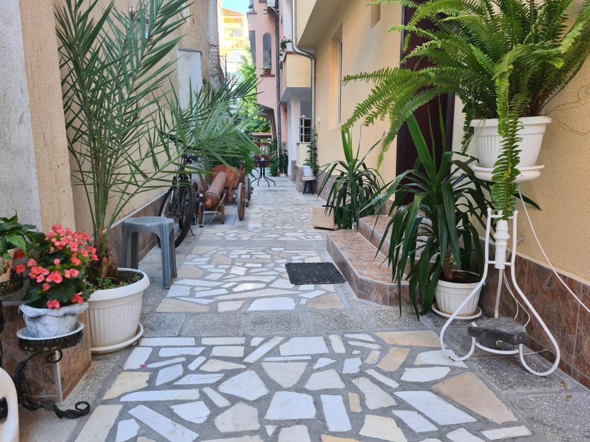 Guest Rooms Kostovi Nessebar Exterior foto