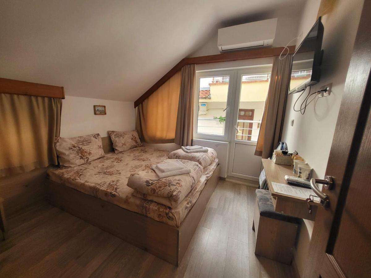 Guest Rooms Kostovi Nessebar Exterior foto